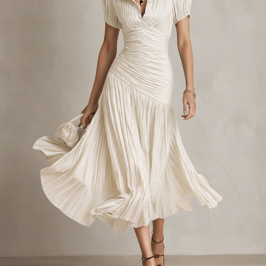 Adriana | Robe midi satinée à rayures rétro