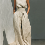 Aurora | Ensemble deux pièces beige en lin avec haut sans manches et pantalon large