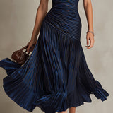 Adriana | Robe midi satinée à rayures rétro
