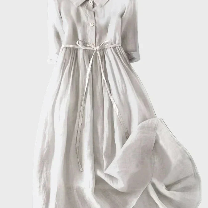 Vestido com Gola Elegante